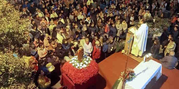 VIDEO. Devoción por San Expedito: cientos de fieles participaron de la procesión 