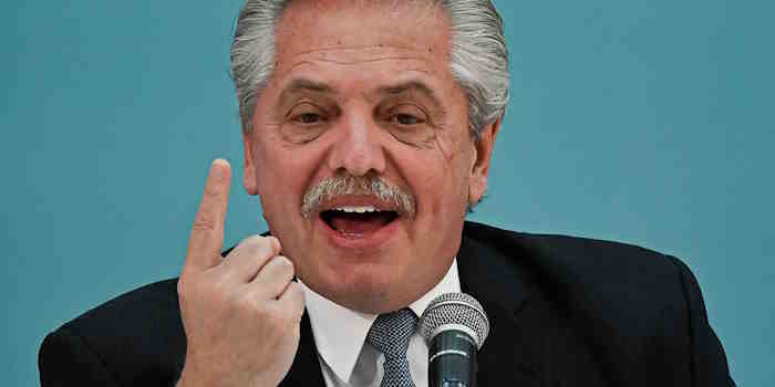 Alberto declaró un patrimonio de $9.778.594 en 2022, la mitad que en 2021