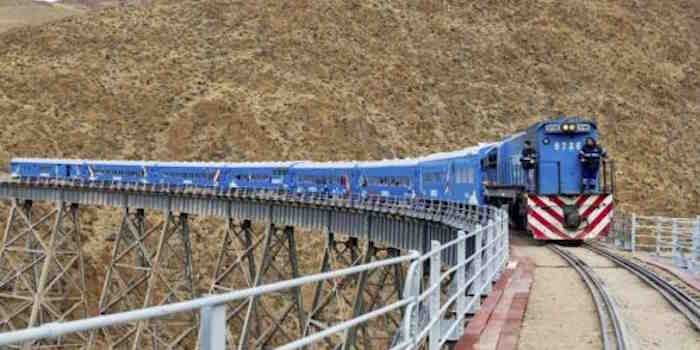 Más de 1.000 turistas perdieron la visita al Tren a las Nubes por cortes en la Puna