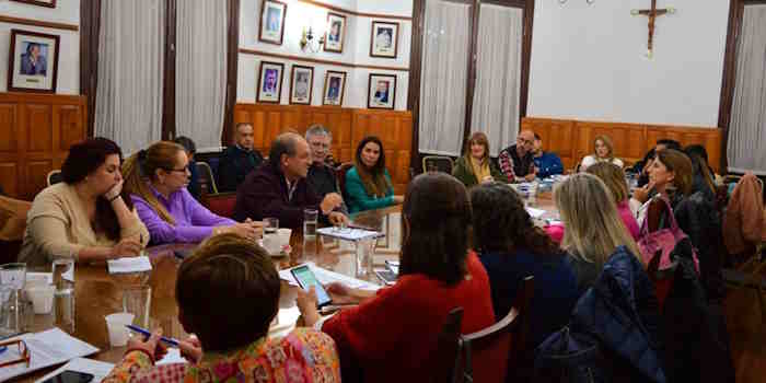 Diputados y el Ejecutivo abordaron la situación de los autoconvocados