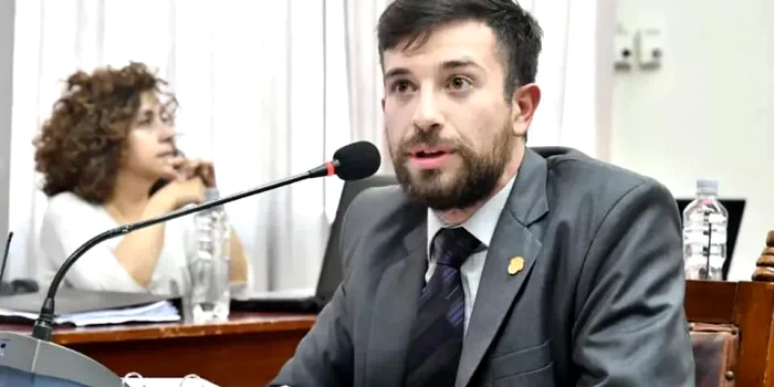 Violencia de Género | ‘Salta Independiente’ pide la renuncia al concejal Colque