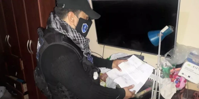 Detuvieron a cuatro empleados de la AMT, liberaban autos secuestrados a cambio de dinero