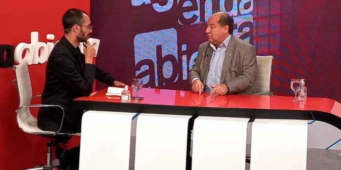 Villada cargó contra la falta de continuidad de políticas municipales