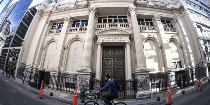 El Banco Central subió las tasas de plazos fijos al 44,5%