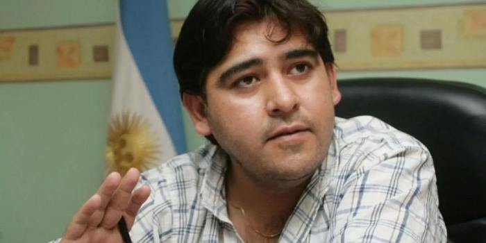 "La gente paga para que sea un servicio bueno de agua, pero es un servicio malo"