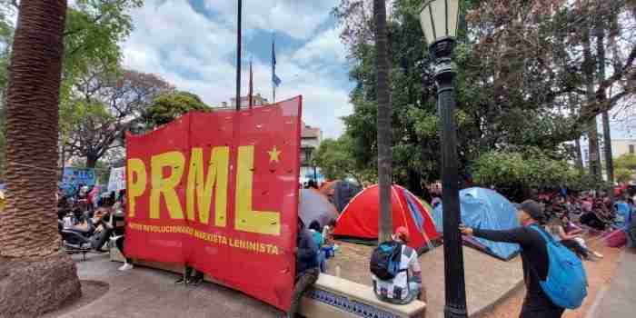 La Unidad Piquetera arrancó un acampe de 24 horas en la Plaza 9 de Julio