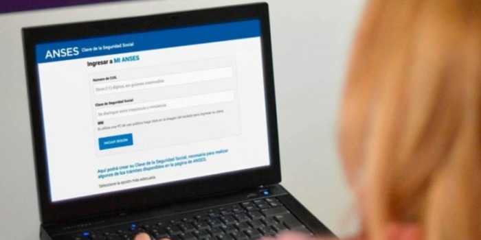 Inicia el pago de los $10 mil a quienes cargaron su CBU