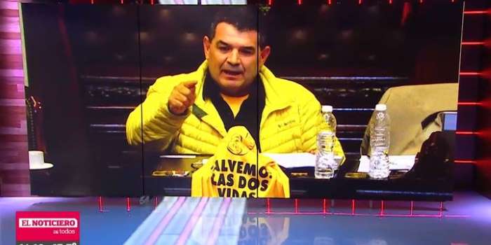 Balearon la camioneta de Alfredo Olmedo