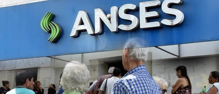 Adelantan el cobro de jubilaciones, pensiones y Asignación Universal por Hijo