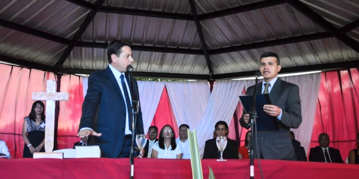 Carlos Folloni en Gestión