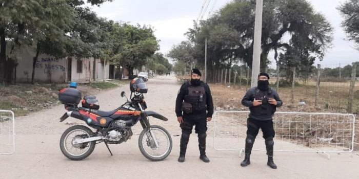 Tras la confirmación del sexto caso en Orán,"la gente no sale a la calle"