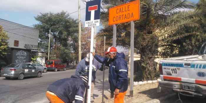 Instalaron señalética vial orientativa en calles de la zona del templete a San Cayetano