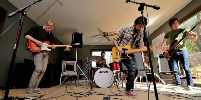 Sáenz entregó ambulancias a los hospitales de Metán y Rosario de la Frontera