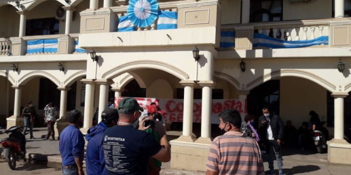 Tomaron la Municipalidad de Colonia Santa Rosa