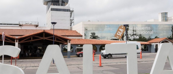 Dólar turista: pérdida de rutas aéreas